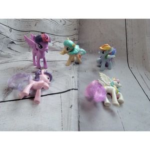 Lot of 5 MLP My Little Pony Ponies Action Figures Miniatures/Hasbro